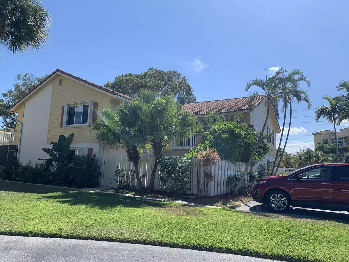 Jupiter, FL 33477,113 Seabreeze CIR