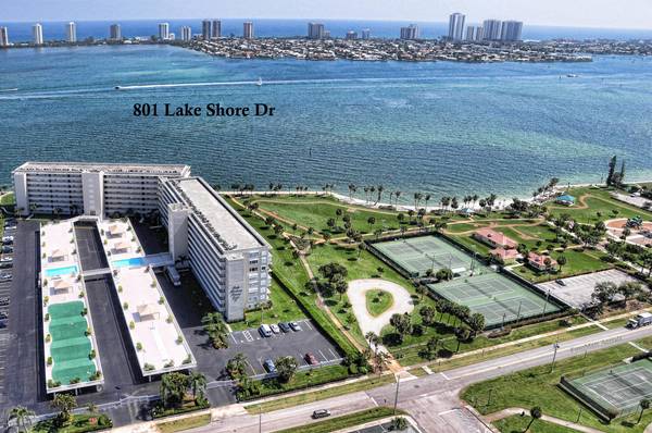 801 Lake Shore DR 215, Lake Park, FL 33403