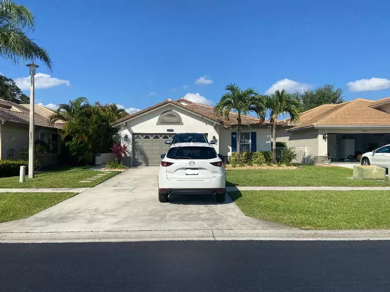 7846 Manor Forest Boulevard BLVD, Boynton Beach, FL 33436