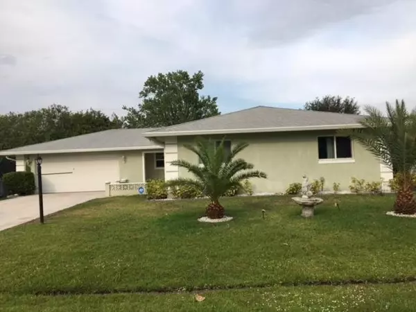 565 SE Anchor LN, Port Saint Lucie, FL 34983