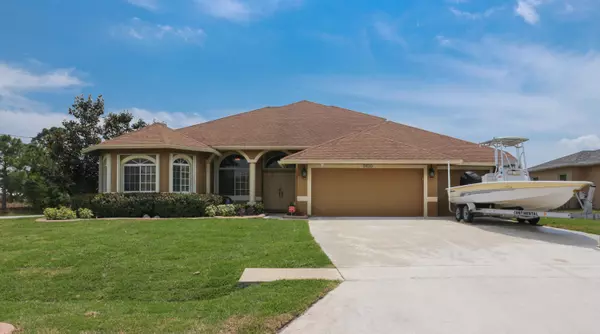 5920 NW Batchelor TER, Port Saint Lucie, FL 34986