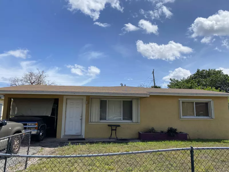 3190 NW 5th CT, Lauderhill, FL 33311