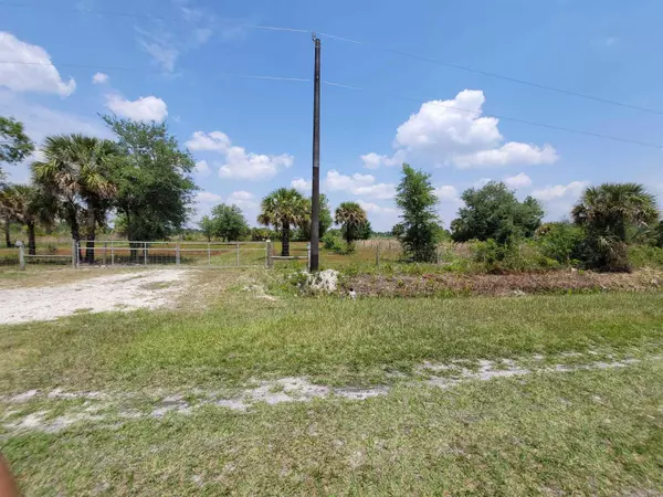 Okeechobee, FL 34972,17377 290th ST