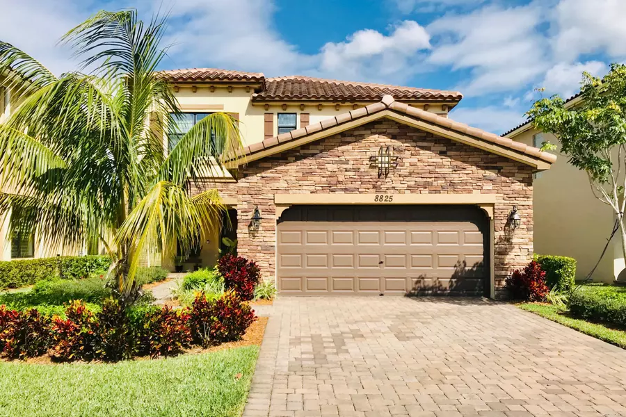 8825 Sea Chase DR, Lake Worth, FL 33467