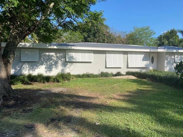 2256 Bacom Point RD, Pahokee, FL 33476