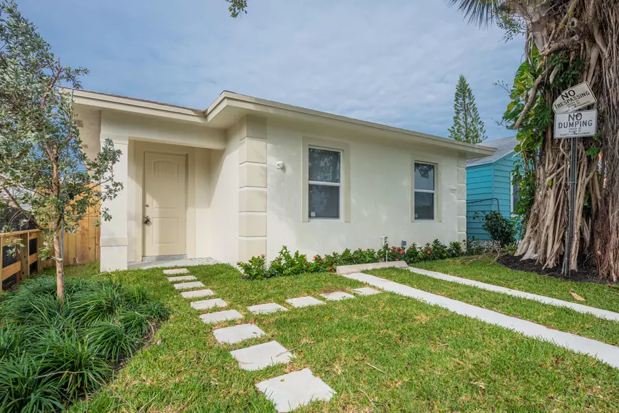 626 Latona AVE, Lake Worth Beach, FL 33460