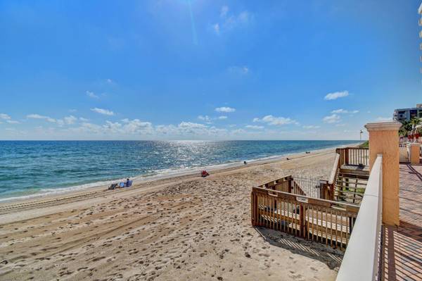 4505 S Ocean 302 BLVD 302, Highland Beach, FL 33487