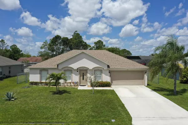 1238 SW Avens ST, Port Saint Lucie, FL 34983