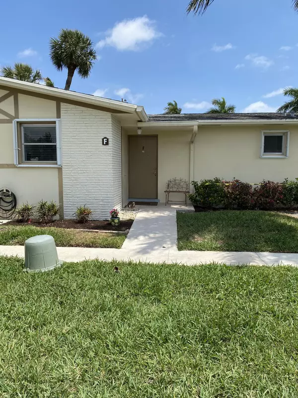 2807 W Ashley DR F, West Palm Beach, FL 33415