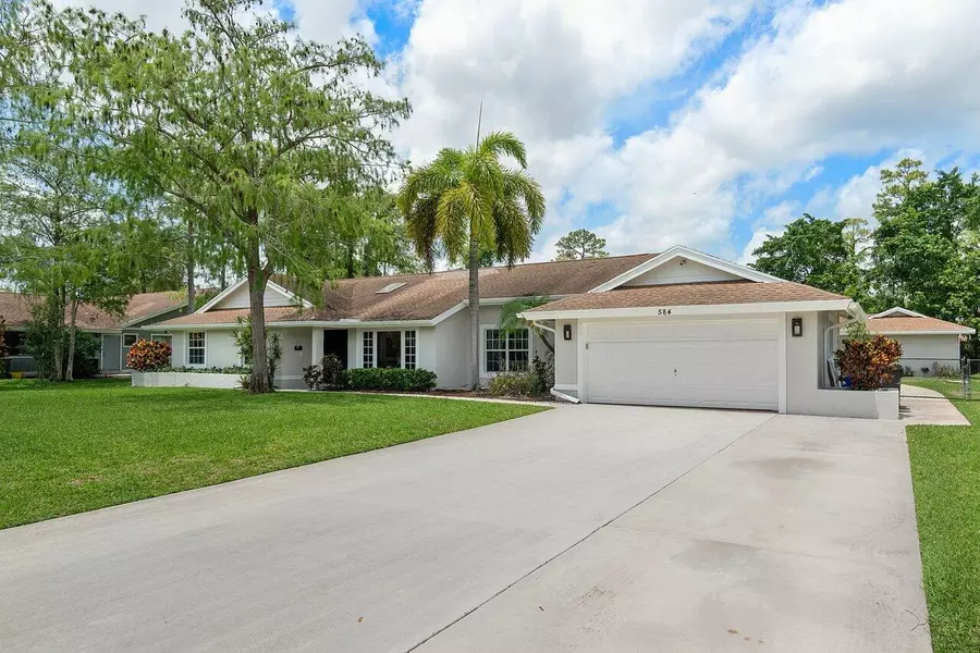 584 Santa Clara TRL, Wellington, FL 33414