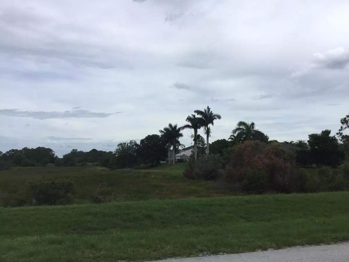 Port Saint Lucie, FL 34986,6315 NW Topaz WAY