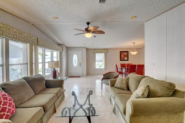 Boynton Beach, FL 33436,59007 Captiva Bay