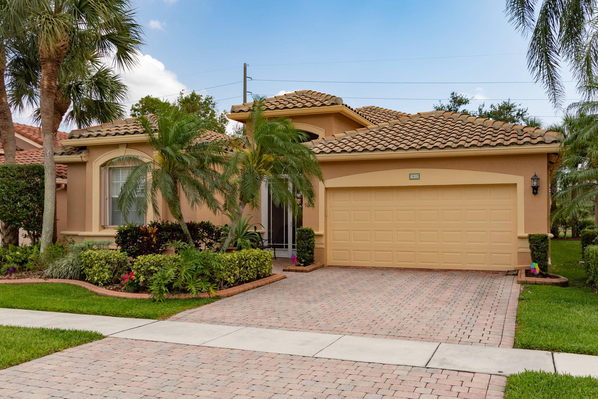 Boynton Beach, FL 33472,7602 Caprio DR