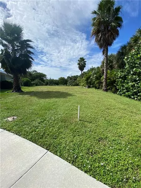 Hutchinson Island, FL 34949,3937 Shoreside DR