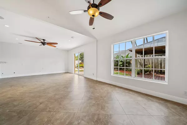 Jupiter, FL 33458,6373 Barbara ST