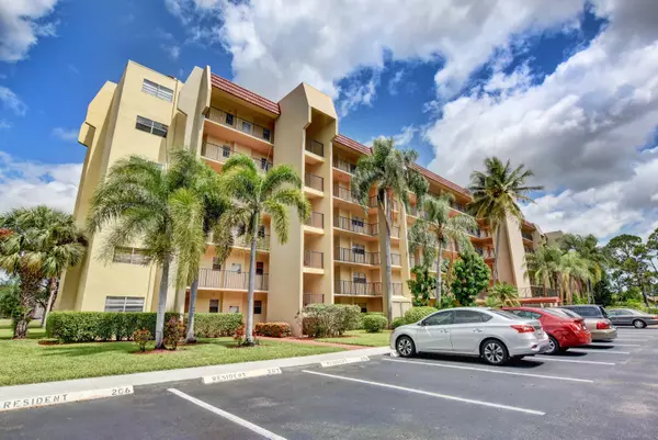 Lake Worth, FL 33467,3810 Via Poinciana 302