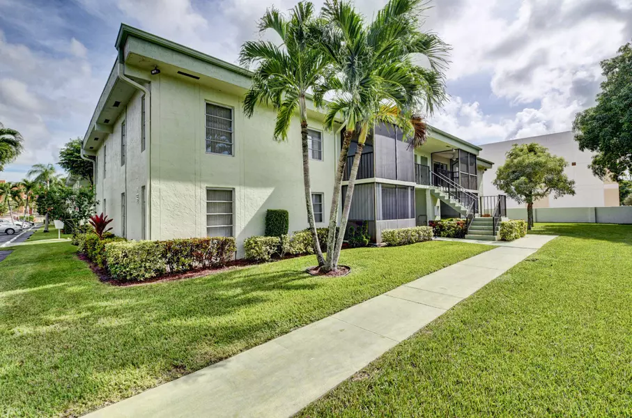 7523 S Oriole BLVD 204, Delray Beach, FL 33446