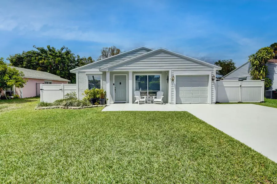 8379 Garden Gate PL, Boca Raton, FL 33433