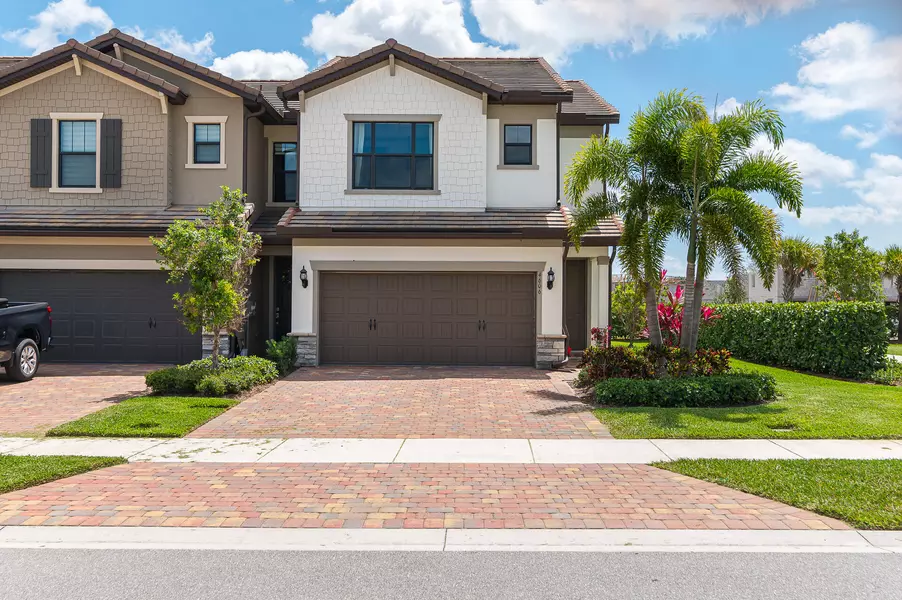 4606 San Fratello CIR, Lake Worth, FL 33467