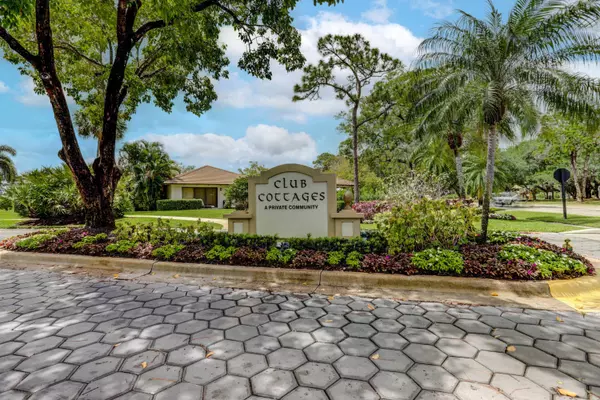 Palm Beach Gardens, FL 33418,114 Club DR