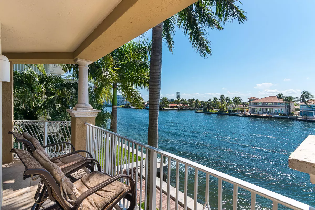 Hillsboro Beach, FL 33062,1200 Hillsboro Mile 2202