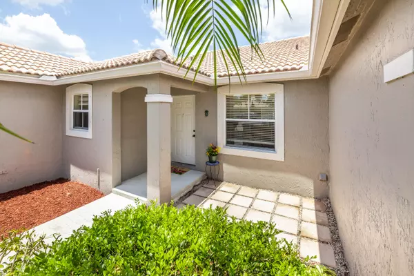 Weston, FL 33331,4244 Pine Ridge CT