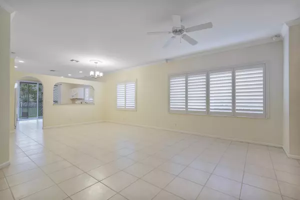 Boynton Beach, FL 33472,8018 Bellafiore WAY