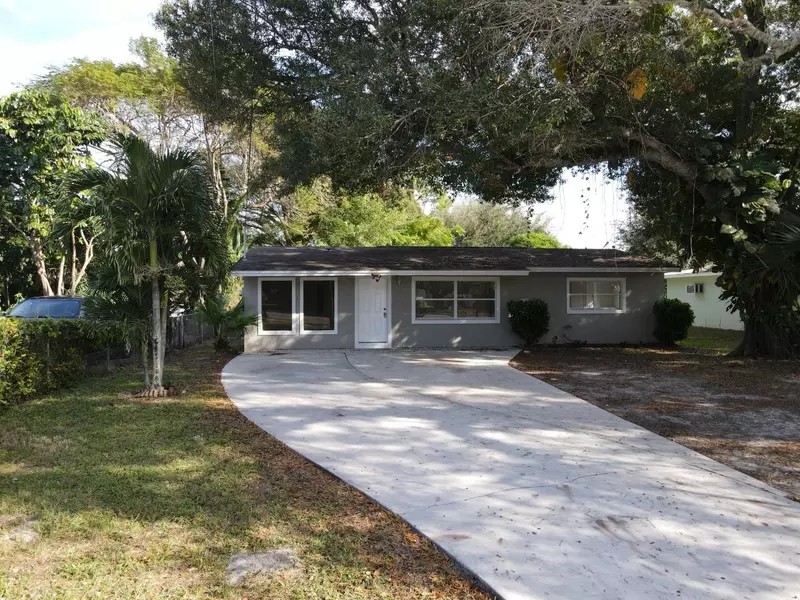 2506 Oleander BLVD, Fort Pierce, FL 34982