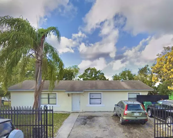 3411 NW 194th TER, Miami Gardens, FL 33056