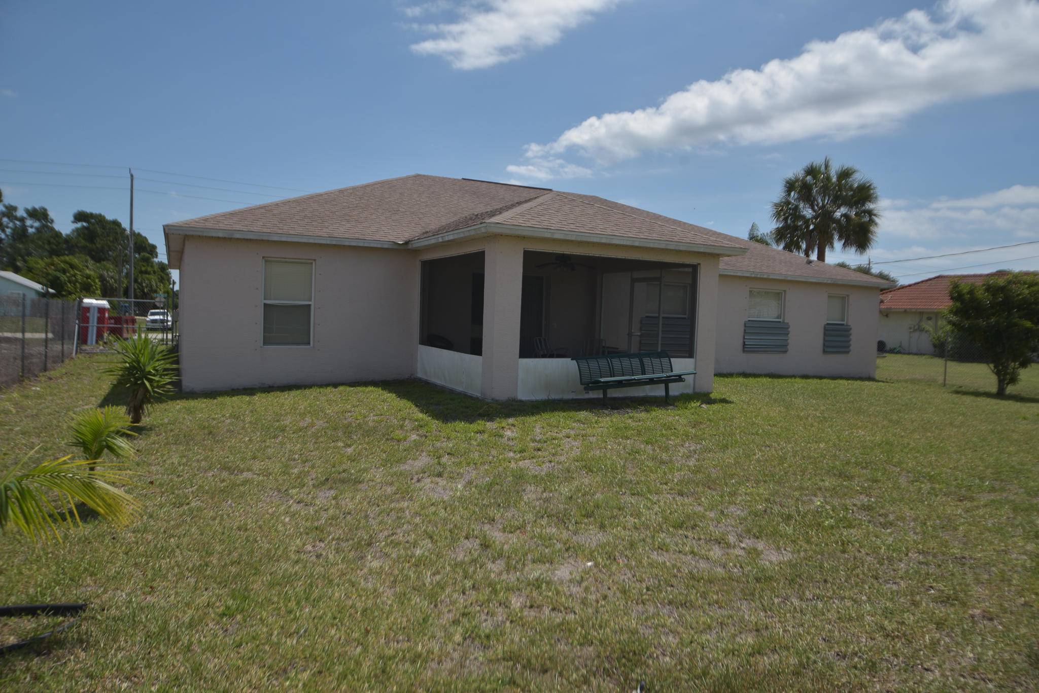 Port Saint Lucie, FL 34953,944 SW Del Rio BLVD