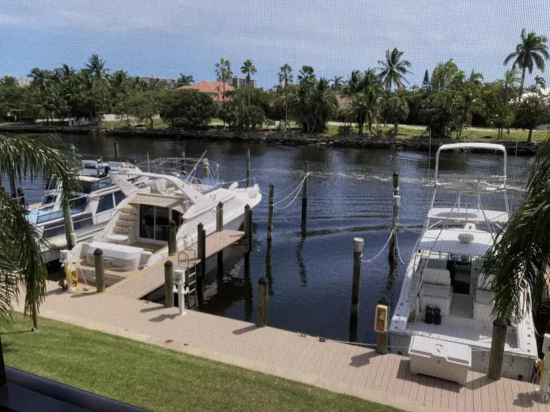 240 Captains WALK 515, Delray Beach, FL 33483