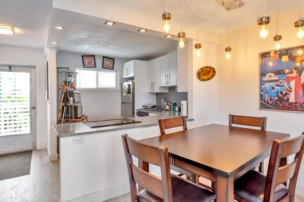 Lake Worth, FL 33461,2724 N Garden DR 308