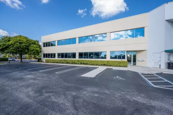 Royal Palm Beach, FL 33411,11903 Southern 108 BLVD 108