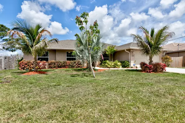 Port Saint Lucie, FL 34953,5833 NW West Dooley CIR