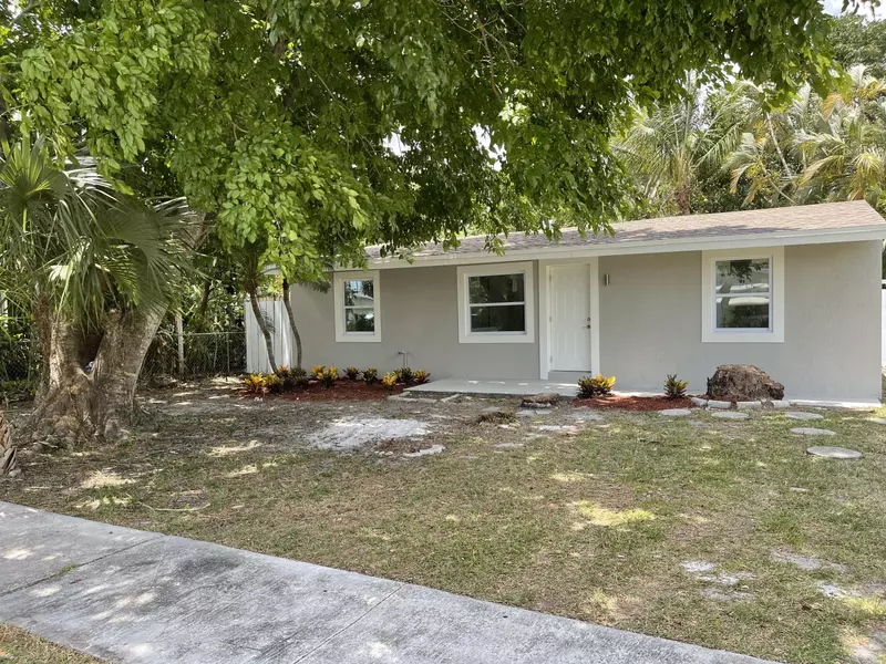 309 Jennings AVE, Greenacres, FL 33463