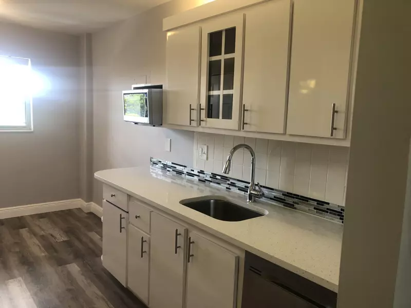 6850 N 10th AVE 310, Lake Worth, FL 33467