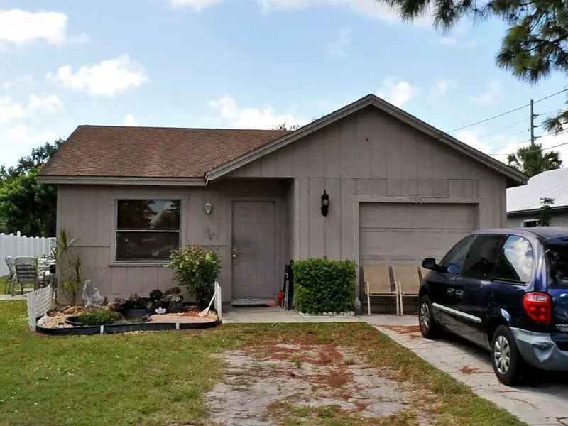 1803 S 27th S ST, Fort Pierce, FL 34947