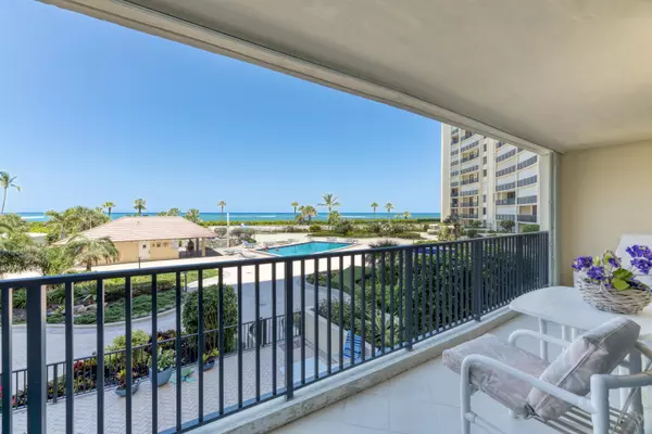 Jupiter, FL 33477,300 Ocean Trail WAY 208