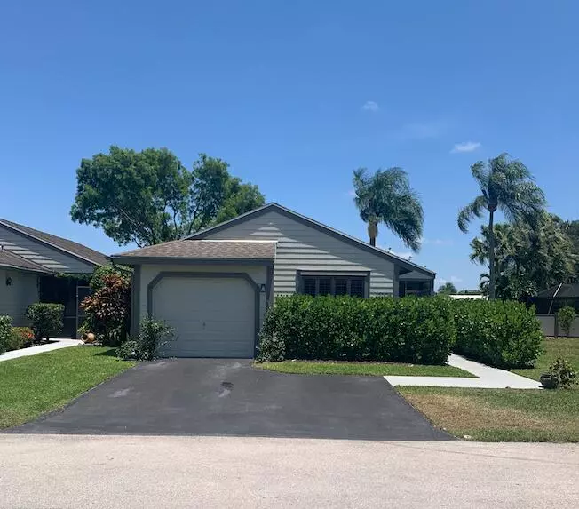 2550 Bedford Mews DR, Wellington, FL 33414