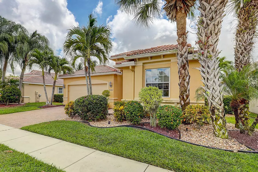 9582 Taormina ST, Lake Worth, FL 33467