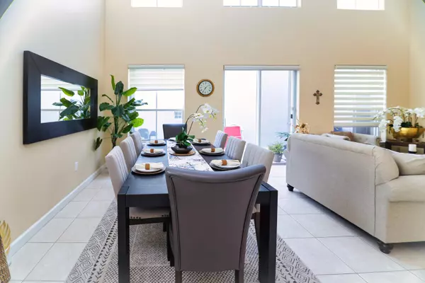 Doral, FL 33178,11237 NW 46th LN