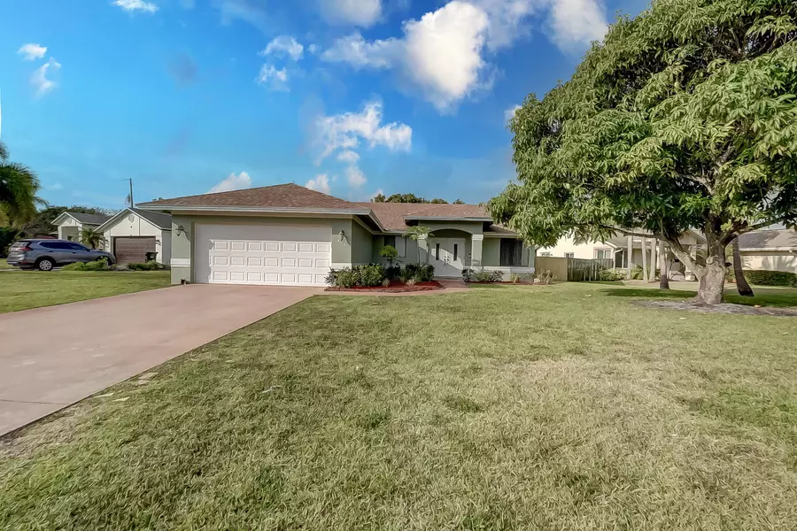 420 Enfield TER, Delray Beach, FL 33444