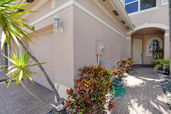 Delray Beach, FL 33484,119 Coconut Key LN