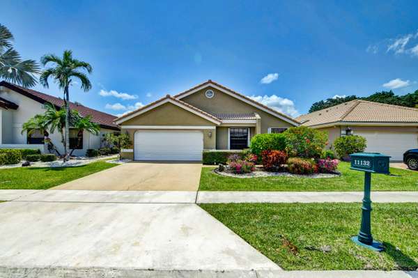 11132 Clover Leaf CIR, Boca Raton, FL 33428