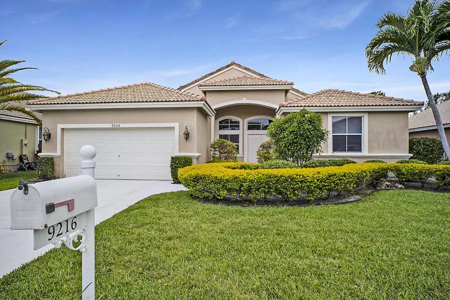 9216 Cove Point CIR, Boynton Beach, FL 33472