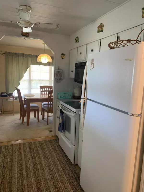 Barefoot Bay, FL 32976,814 Thrush Circle