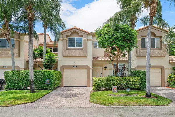 6682 Via Regina, Boca Raton, FL 33433