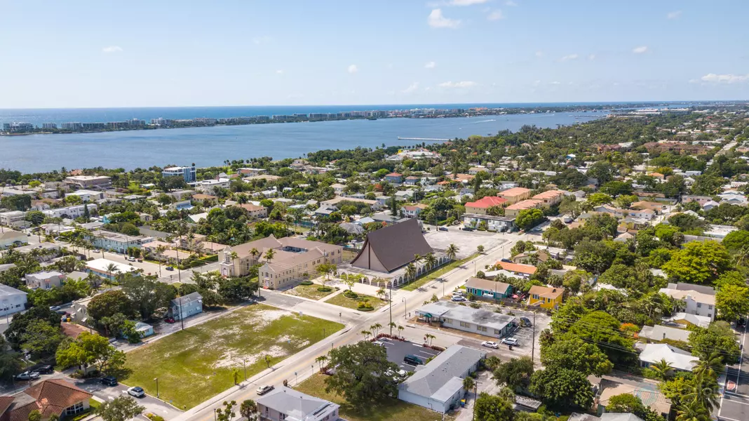 612 S 2nd AVE 6, Lake Worth Beach, FL 33460