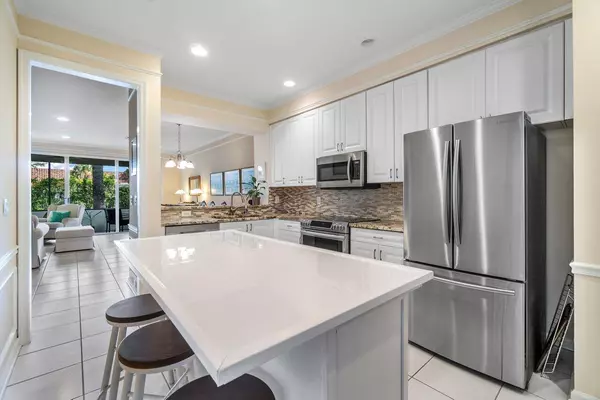 Boca Raton, FL 33486,21594 Saint Andrews Grand CIR 51