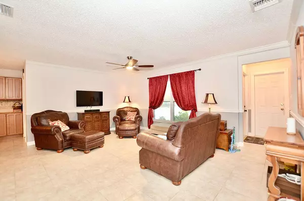 Port Saint Lucie, FL 34983,1101 SE Puritan LN